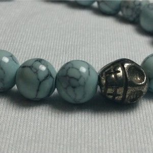 Stretchy skull round gray stone bracelet 1425